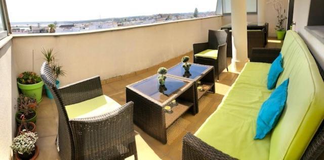 Gatu Premium Atico Parra, Parking, Piscina Comun, Terraza, Wifi , " Preferente Mayores De 25 Anos Y Familias " 圣玛丽亚港 外观 照片